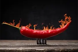 Küchenrückwand mit Chilis